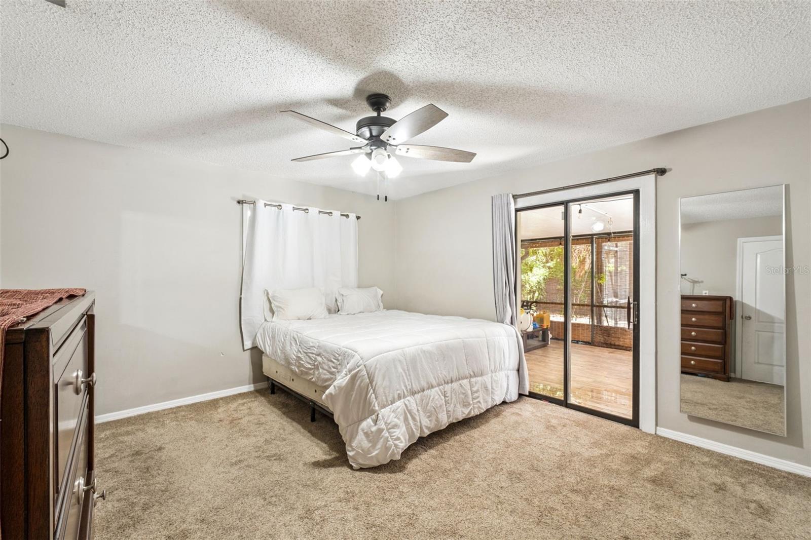 1537 S SPRING GARDEN AVE, DELAND, FL, 32720