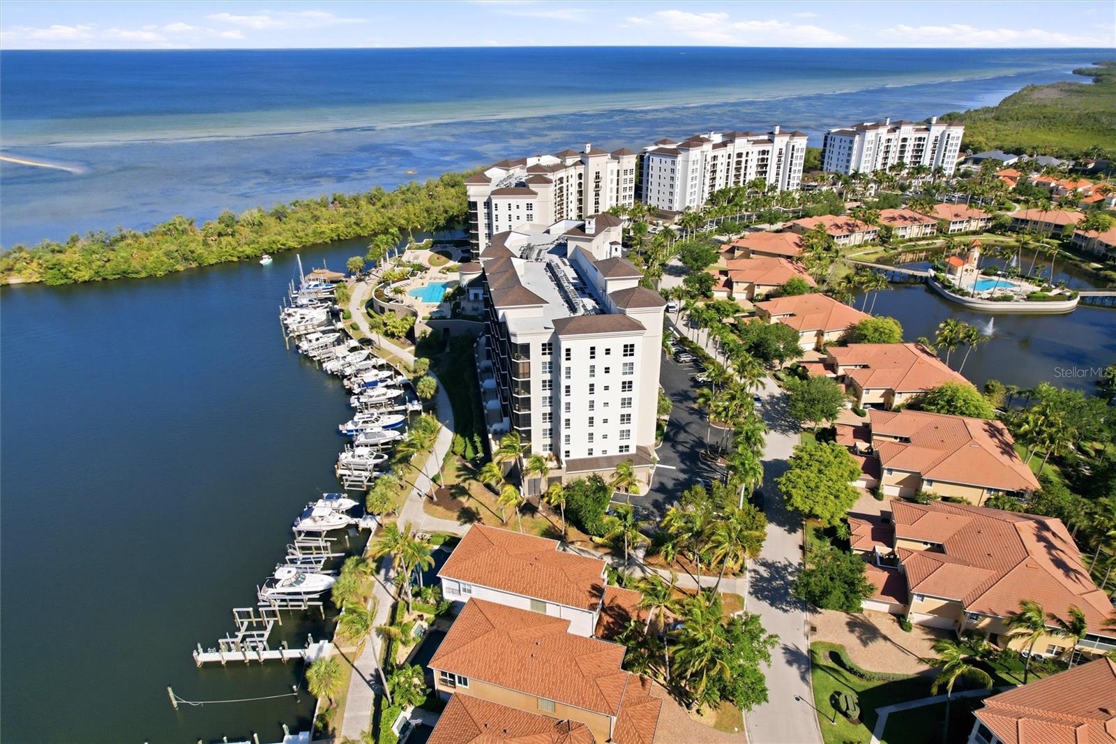 3313 SUNSET KEY CIR #105, PUNTA GORDA, FL, 33955