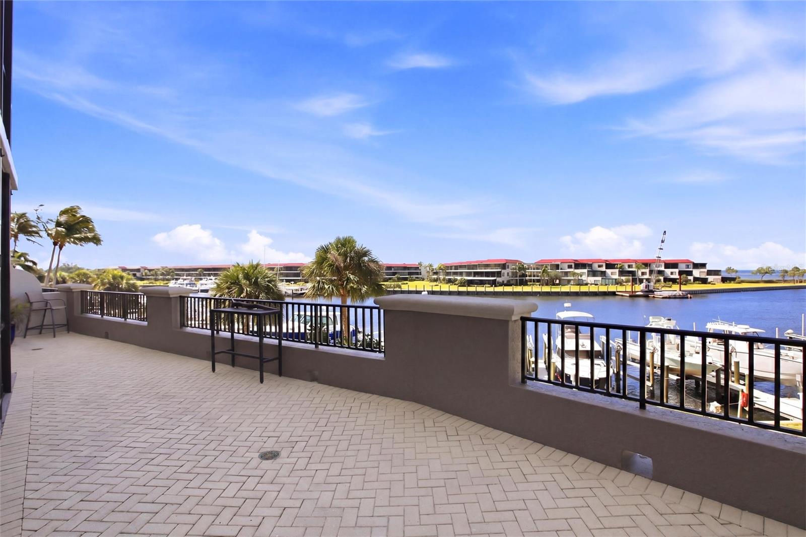 3313 SUNSET KEY CIR #105, PUNTA GORDA, FL, 33955
