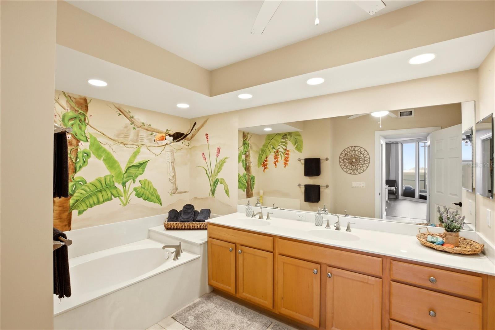 3313 SUNSET KEY CIR #105, PUNTA GORDA, FL, 33955