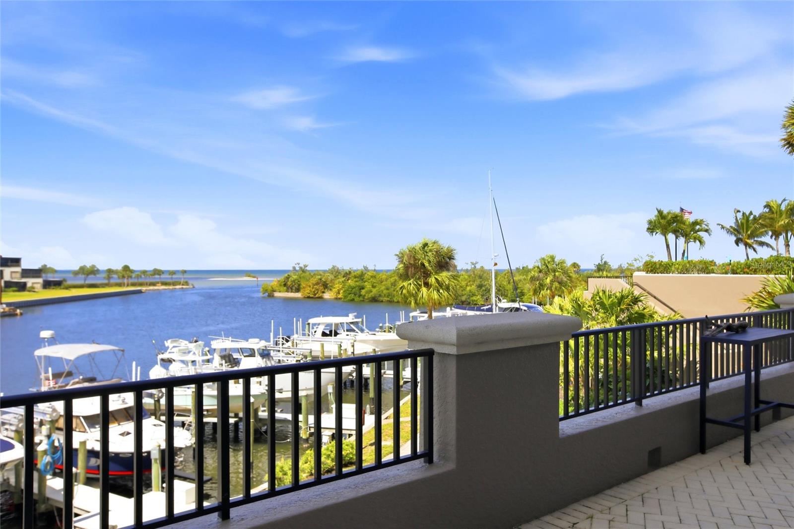 3313 SUNSET KEY CIR #105, PUNTA GORDA, FL, 33955