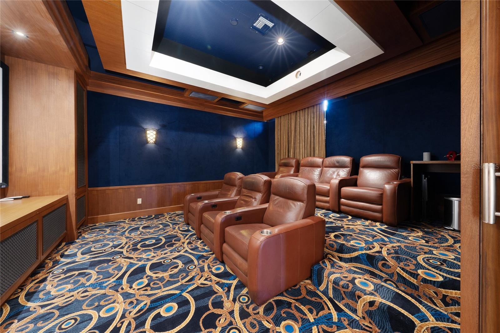 6857 VALHALLA WAY, WINDERMERE, FL, 34786