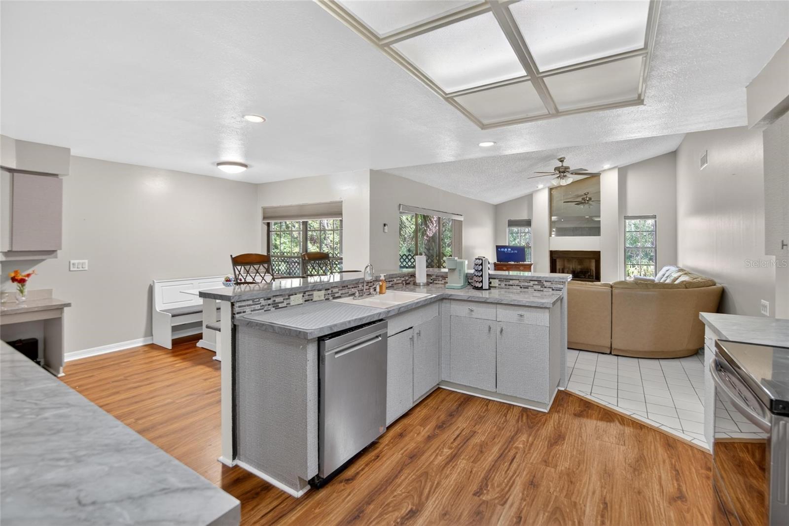 2904 PINE CLUB DR, PLANT CITY, FL, 33566