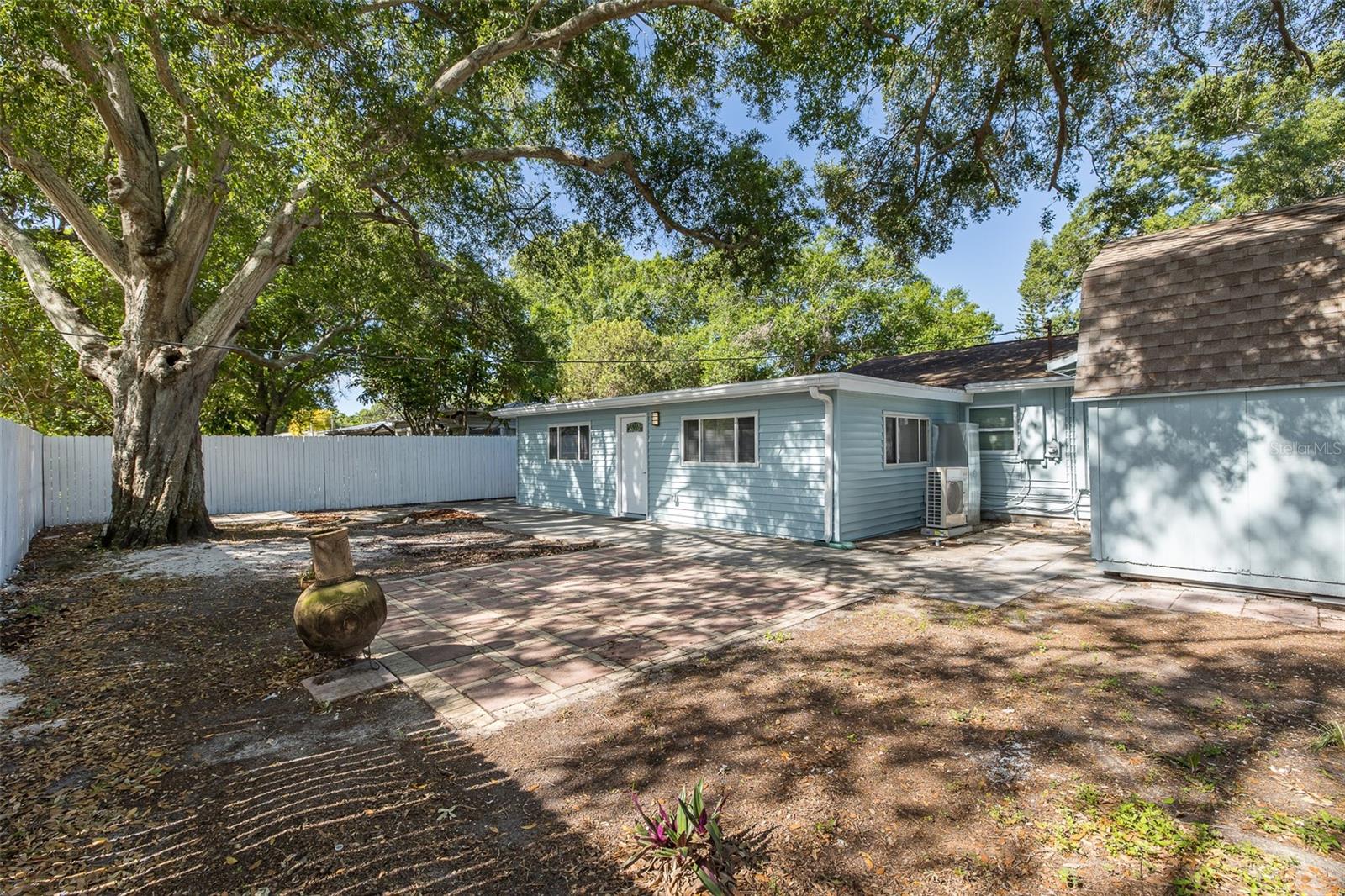 7235 15TH ST N, ST PETERSBURG, FL, 33702