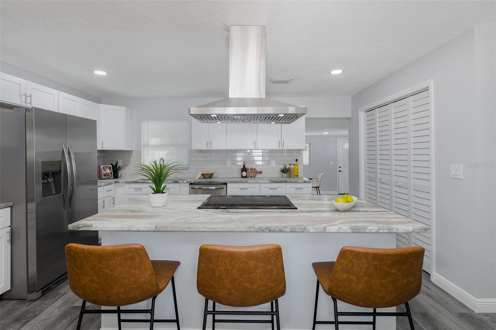 7235 15TH ST N, ST PETERSBURG, FL, 33702