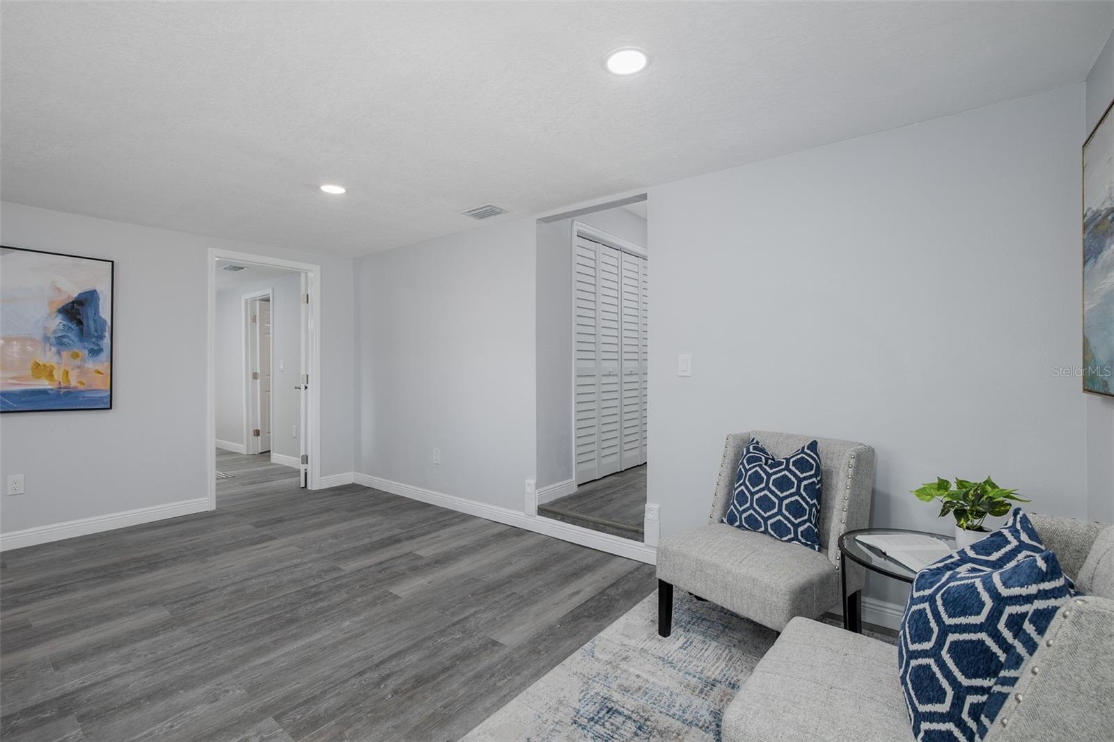 7235 15TH ST N, ST PETERSBURG, FL, 33702