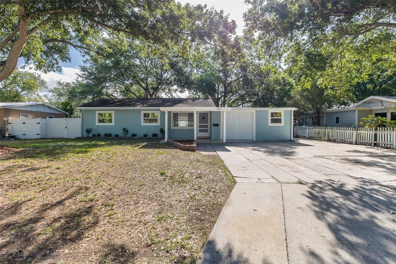 7235 15TH ST N, ST PETERSBURG, FL, 33702