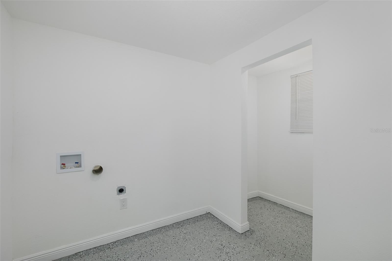 7235 15TH ST N, ST PETERSBURG, FL, 33702