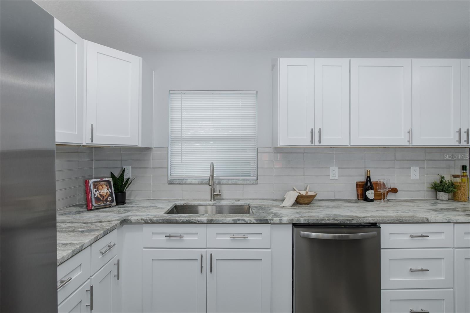 7235 15TH ST N, ST PETERSBURG, FL, 33702