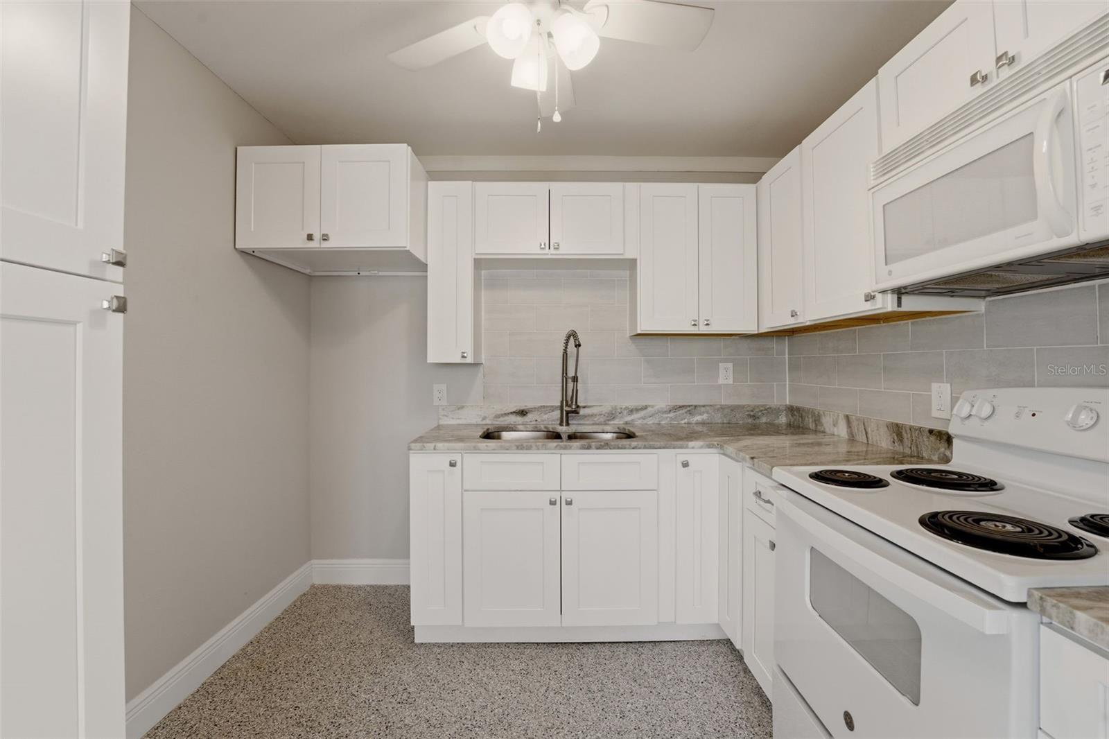 4515-4517 103RD STREET CT W, BRADENTON, FL, 34210