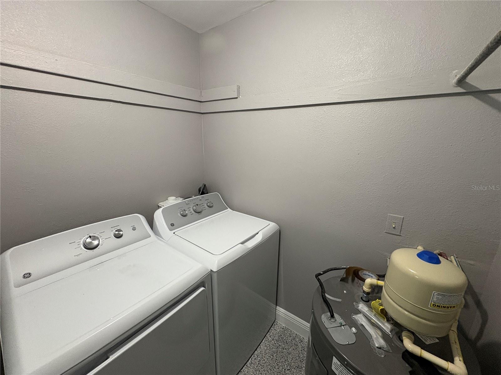 4515-4517 103RD STREET CT W, BRADENTON, FL, 34210