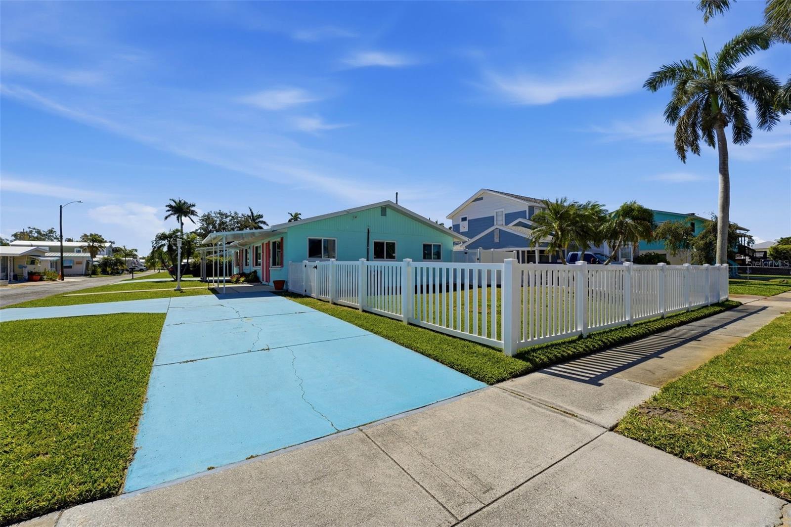 4515-4517 103RD STREET CT W, BRADENTON, FL, 34210