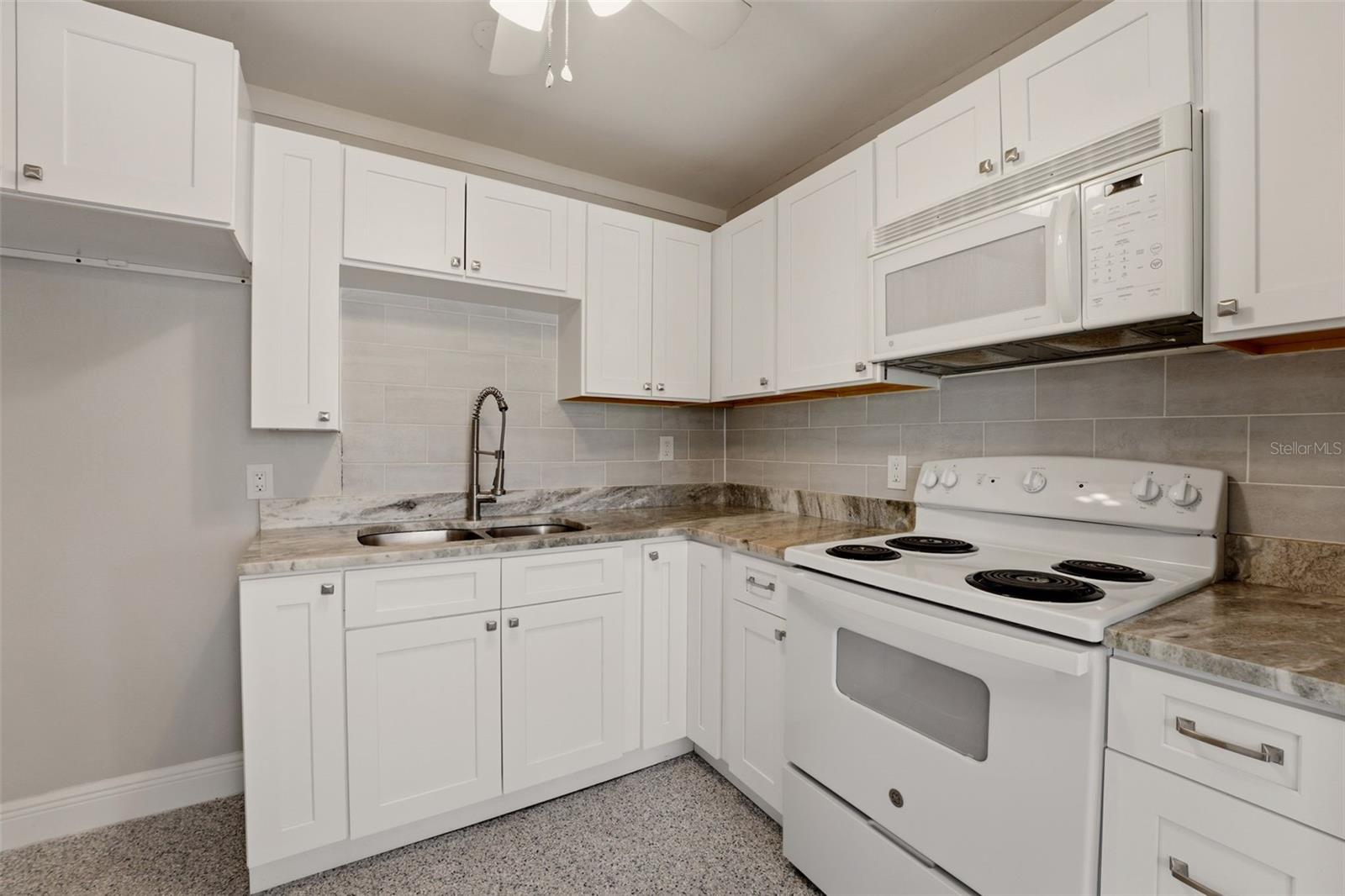 4515-4517 103RD STREET CT W, BRADENTON, FL, 34210