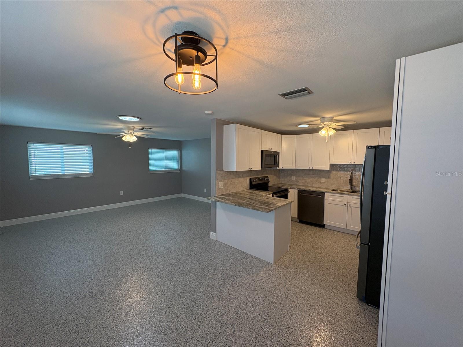 4515-4517 103RD STREET CT W, BRADENTON, FL, 34210