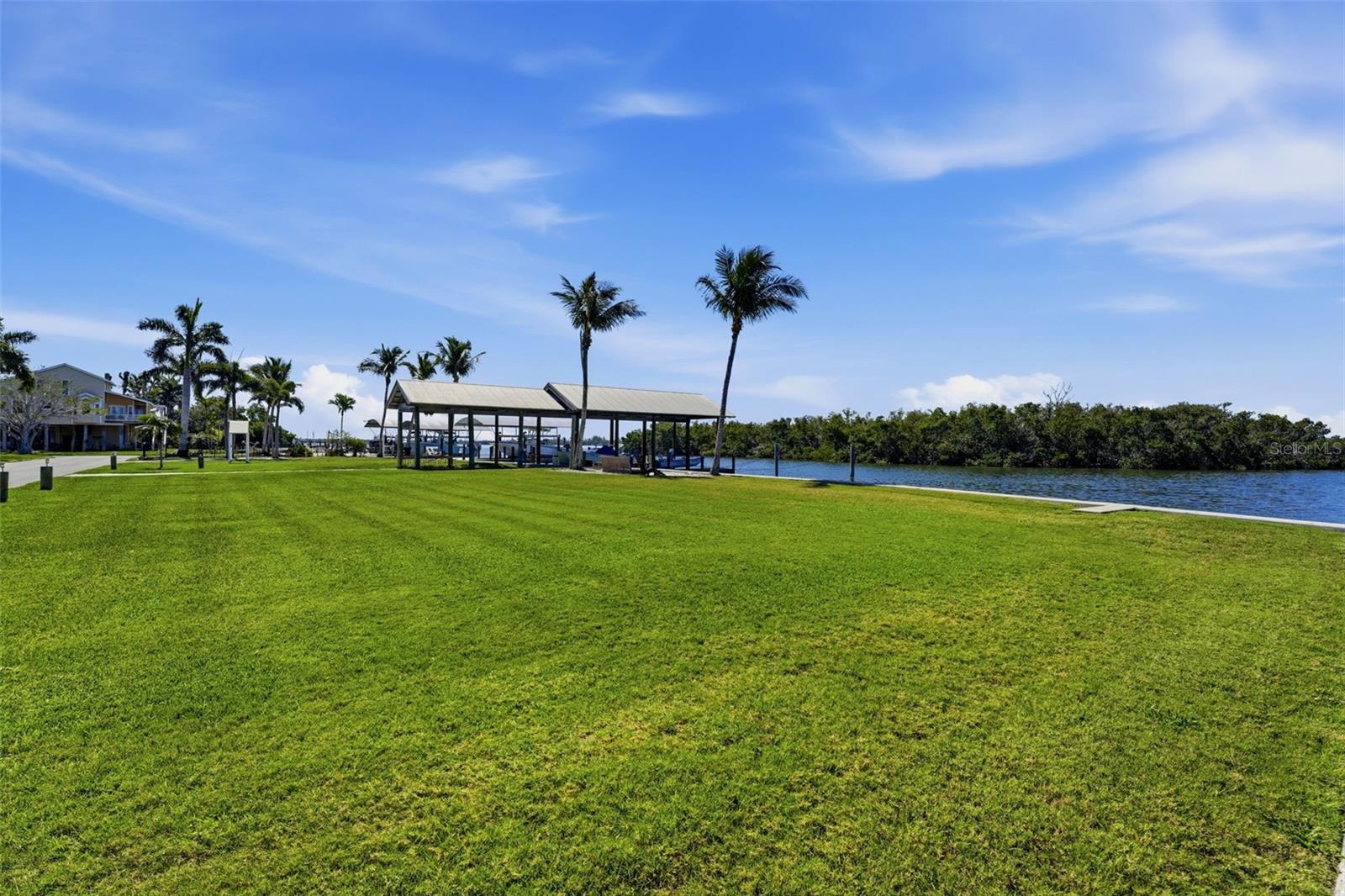 4515-4517 103RD STREET CT W, BRADENTON, FL, 34210