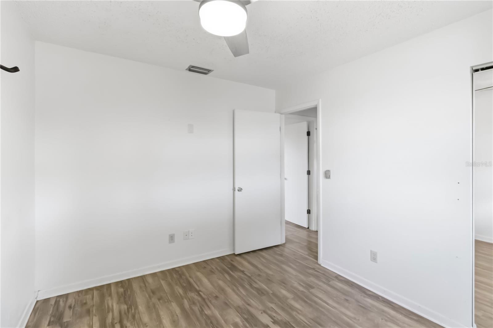 4951 91ST AVE N #33, PINELLAS PARK, FL, 33782