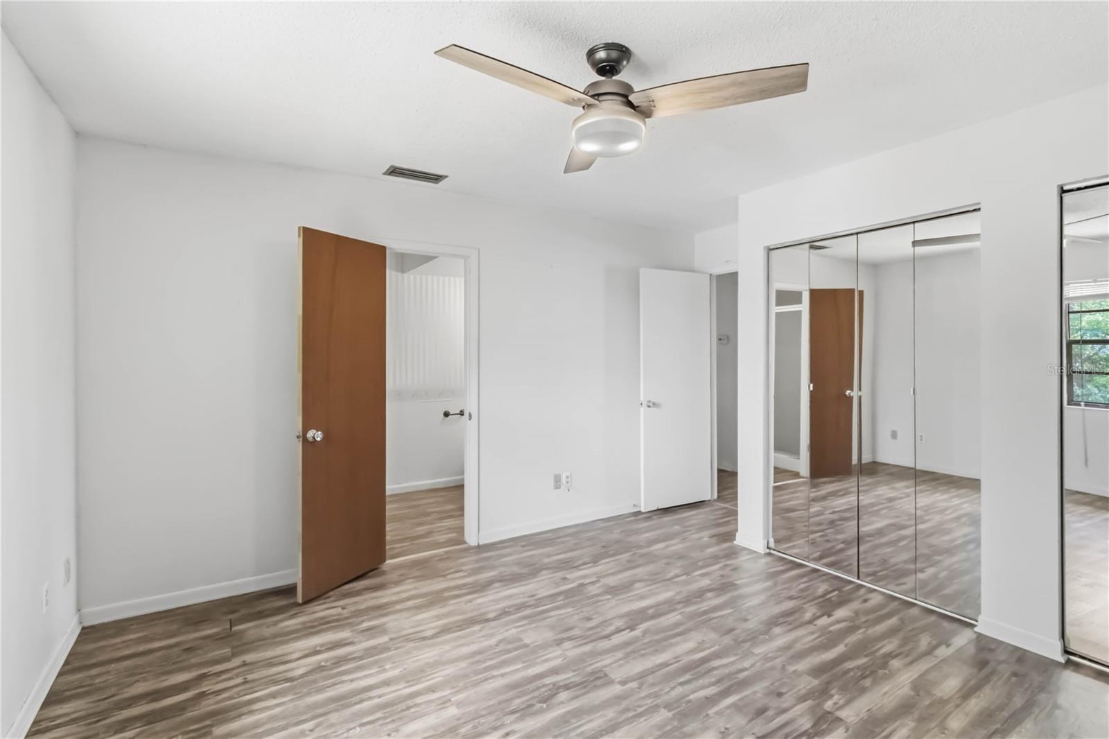 4951 91ST AVE N #33, PINELLAS PARK, FL, 33782