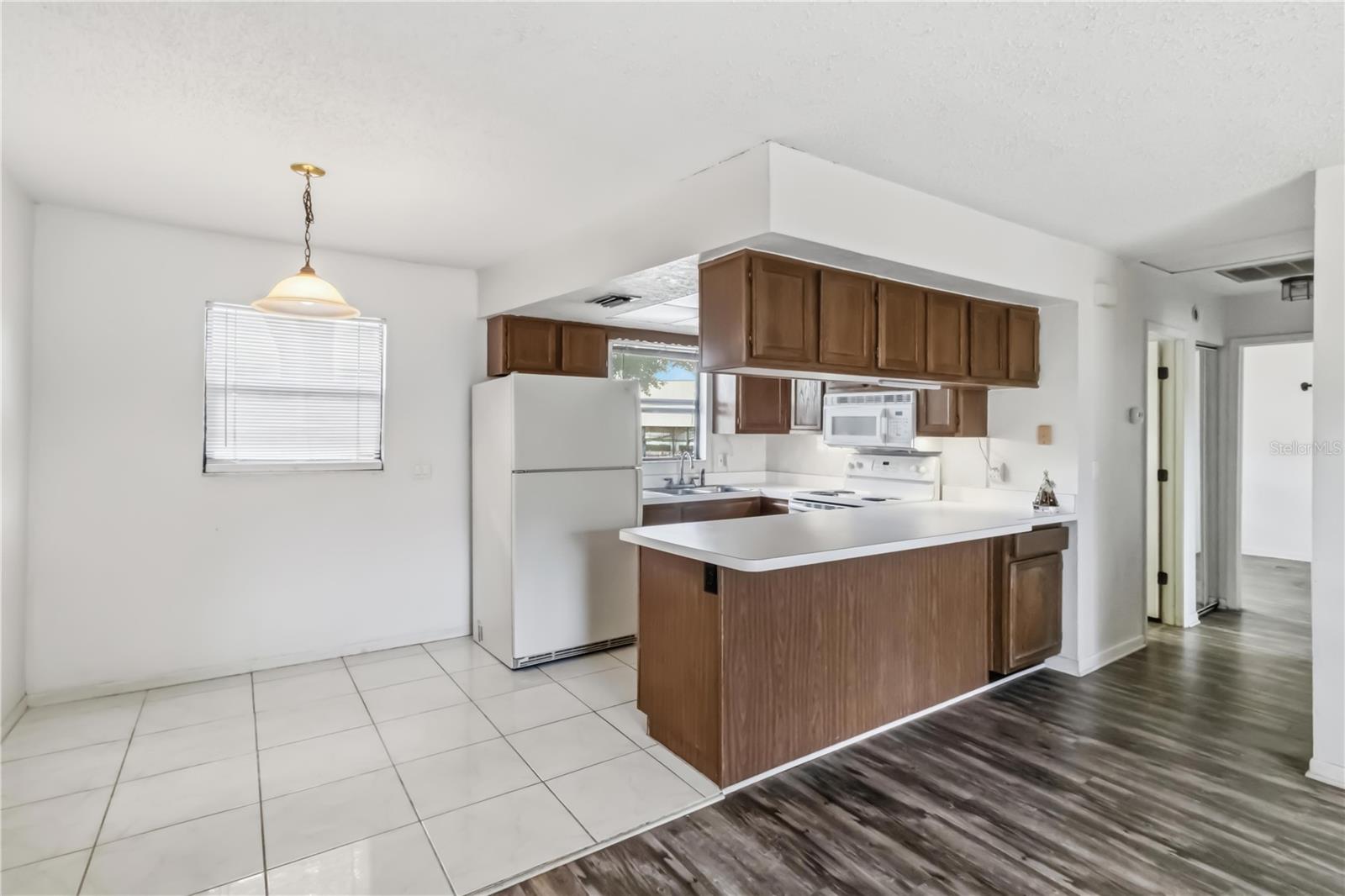 4951 91ST AVE N #33, PINELLAS PARK, FL, 33782