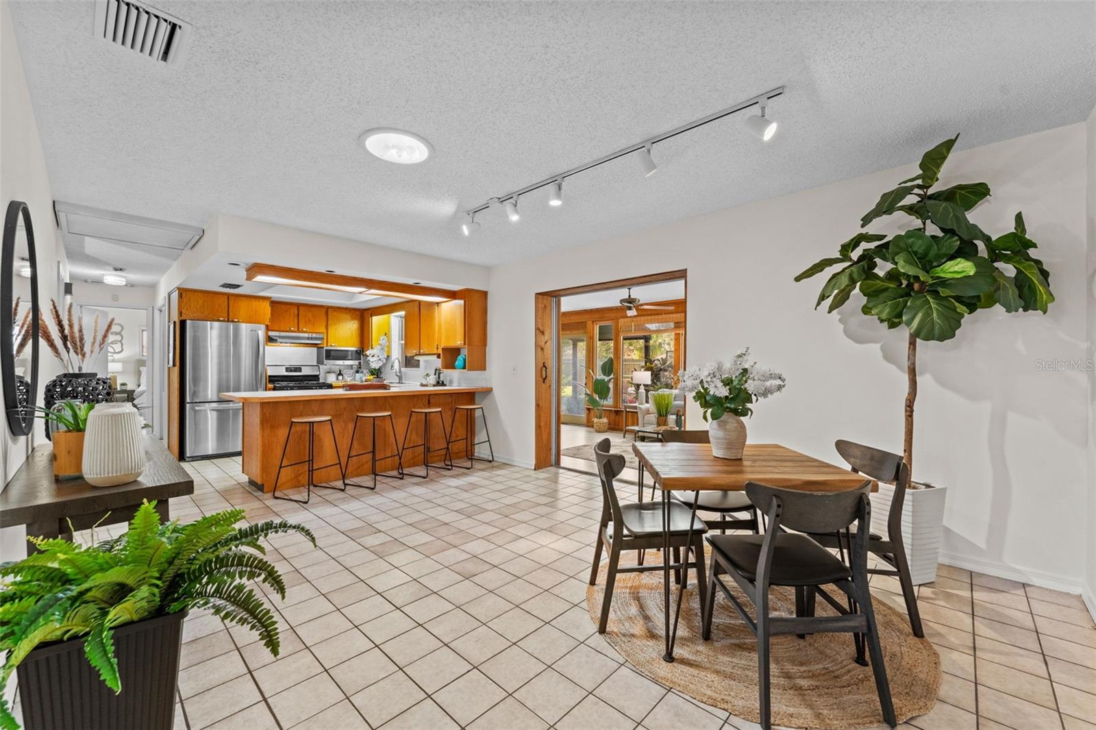 1502 HAVEN BND, TAMPA, FL, 33613