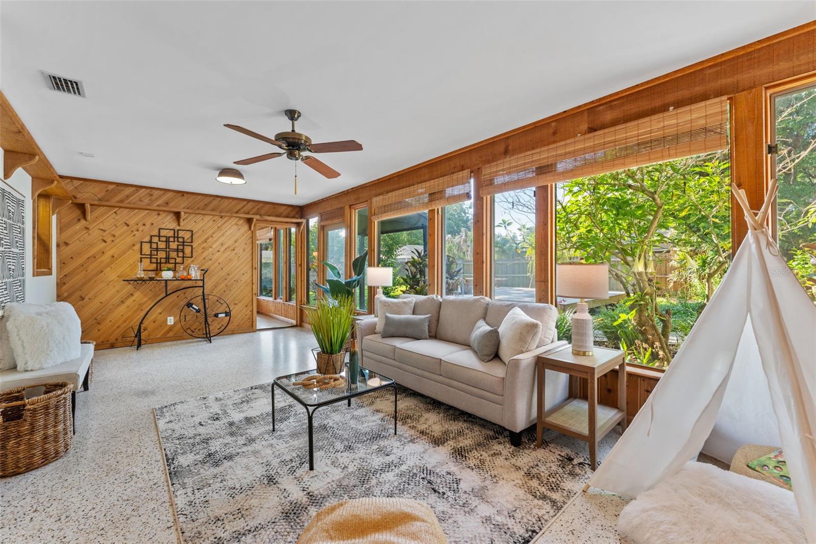 1502 HAVEN BND, TAMPA, FL, 33613