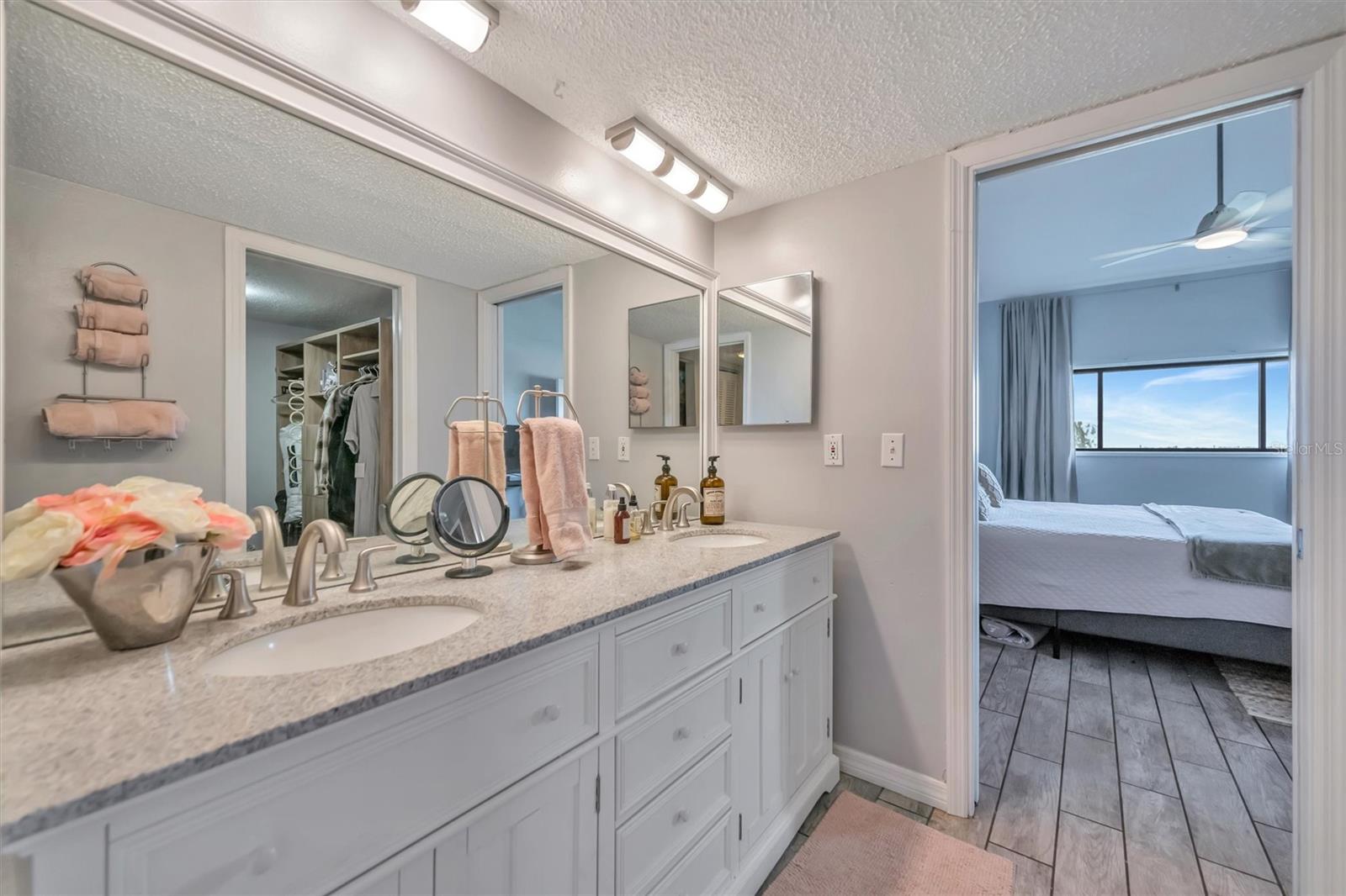 THE WATERWAY PH II, BRADENTON, FL, 34210