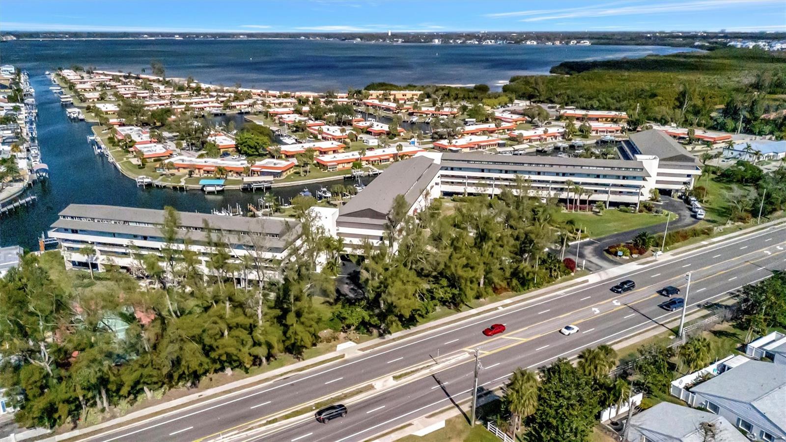 THE WATERWAY PH II, BRADENTON, FL, 34210