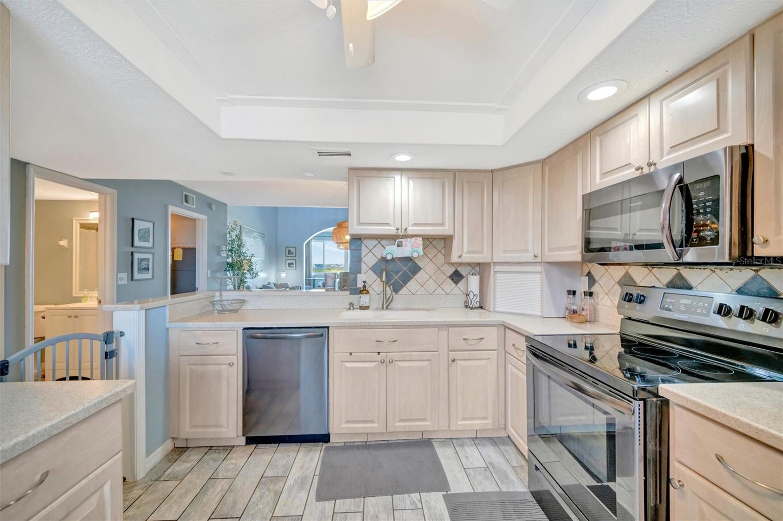 THE WATERWAY PH II, BRADENTON, FL, 34210