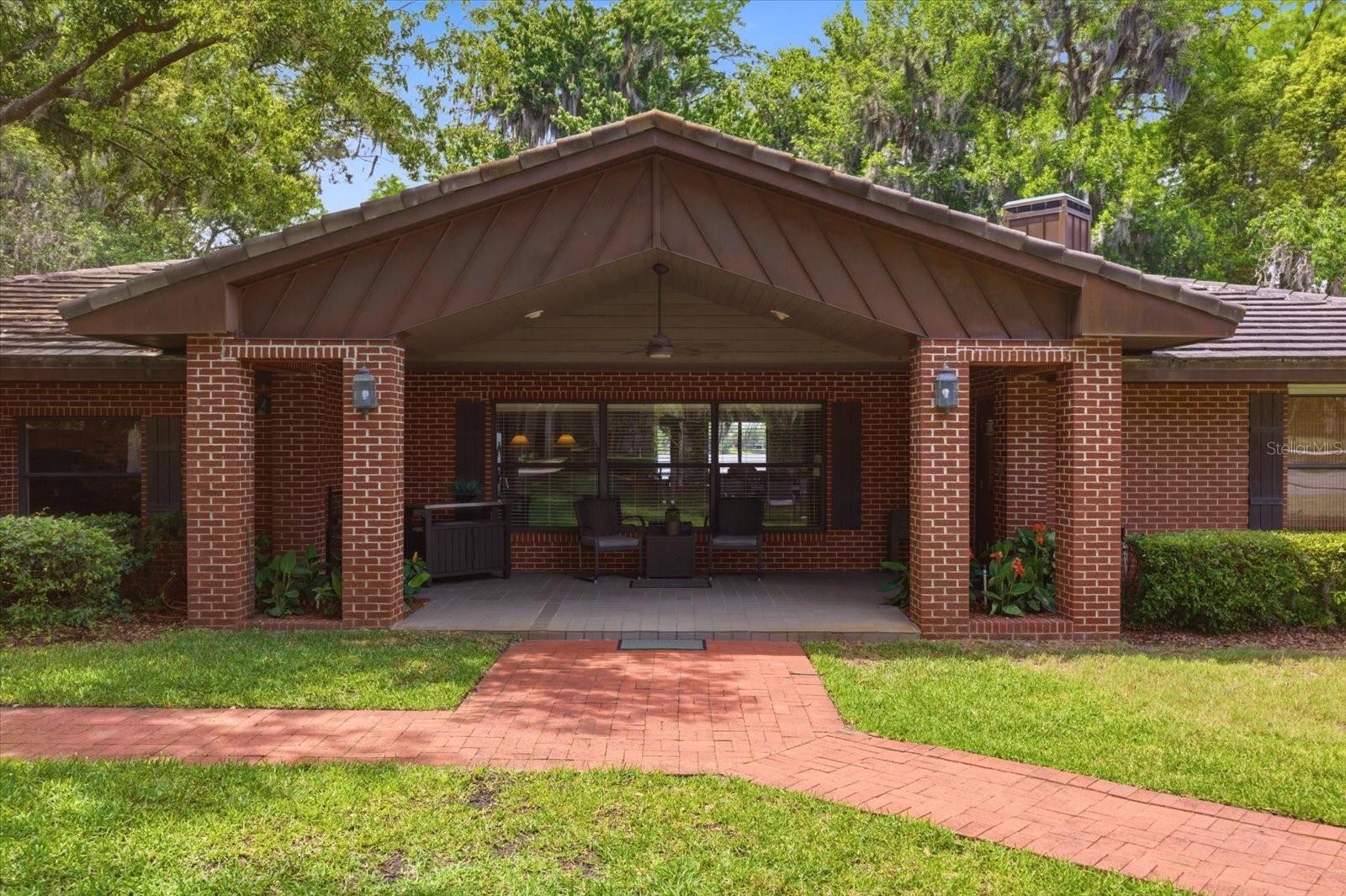 4910 E LAKE DR, WINTER SPRINGS, FL, 32708