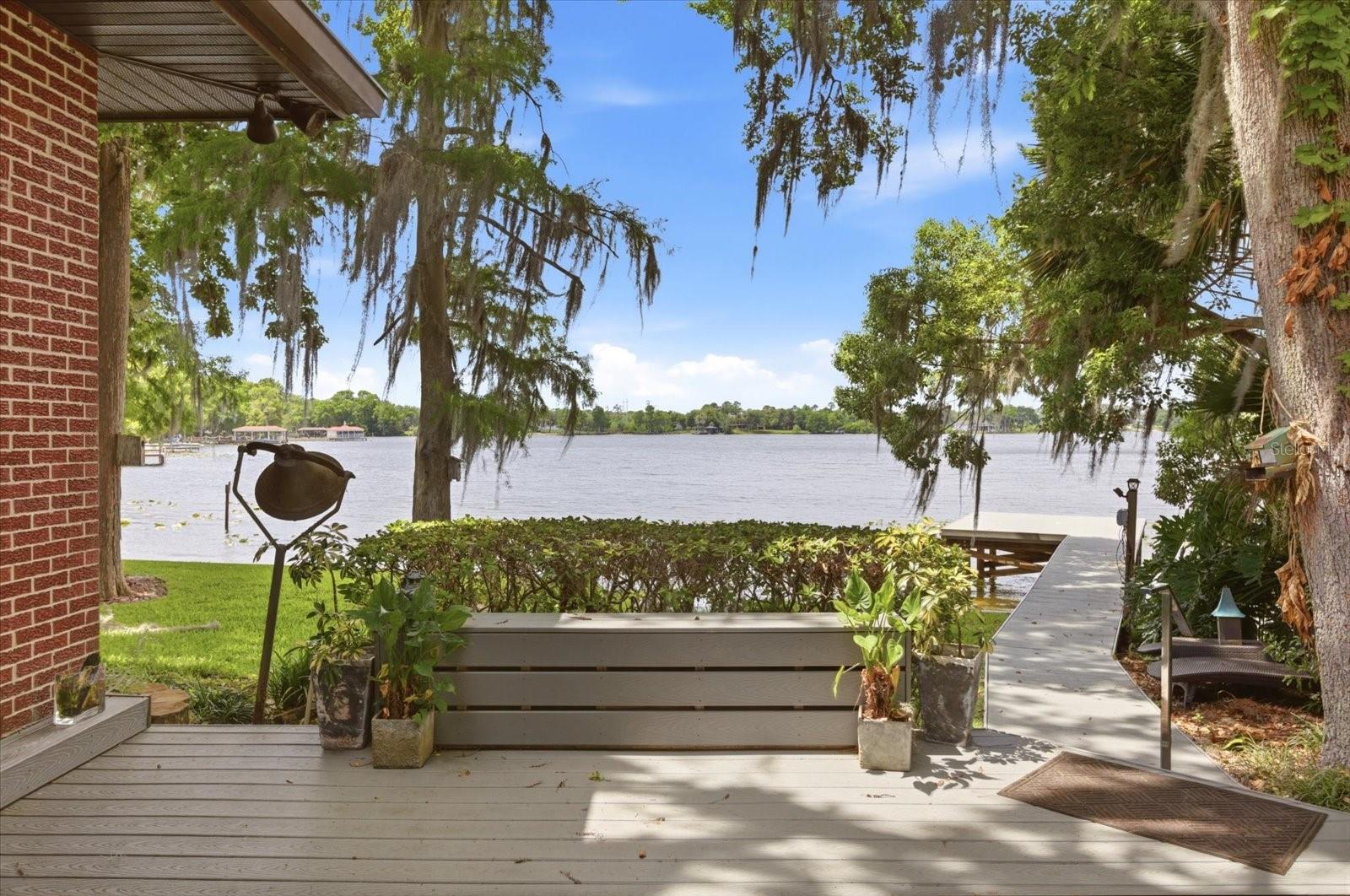 4910 E LAKE DR, WINTER SPRINGS, FL, 32708