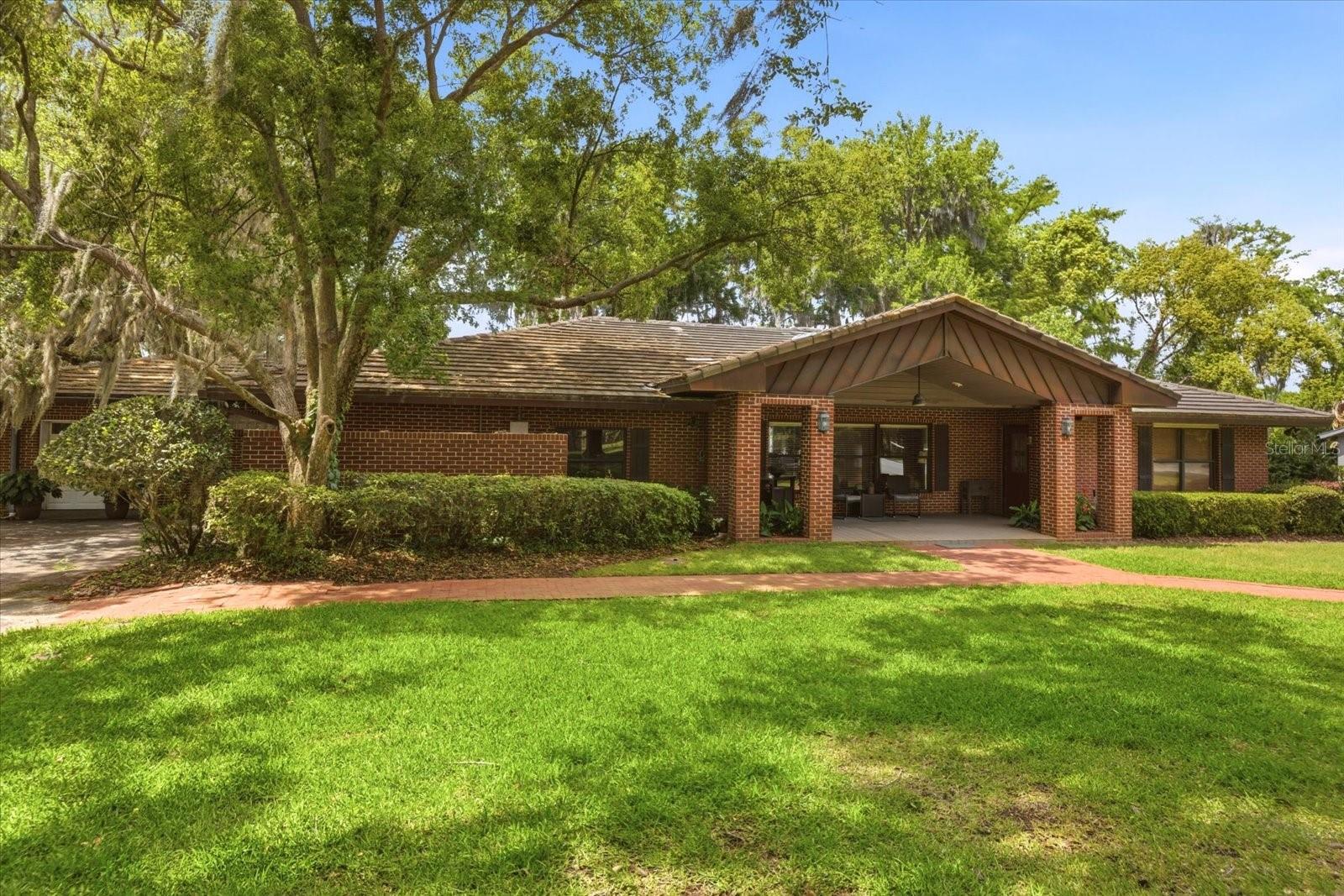 4910 E LAKE DR, WINTER SPRINGS, FL, 32708