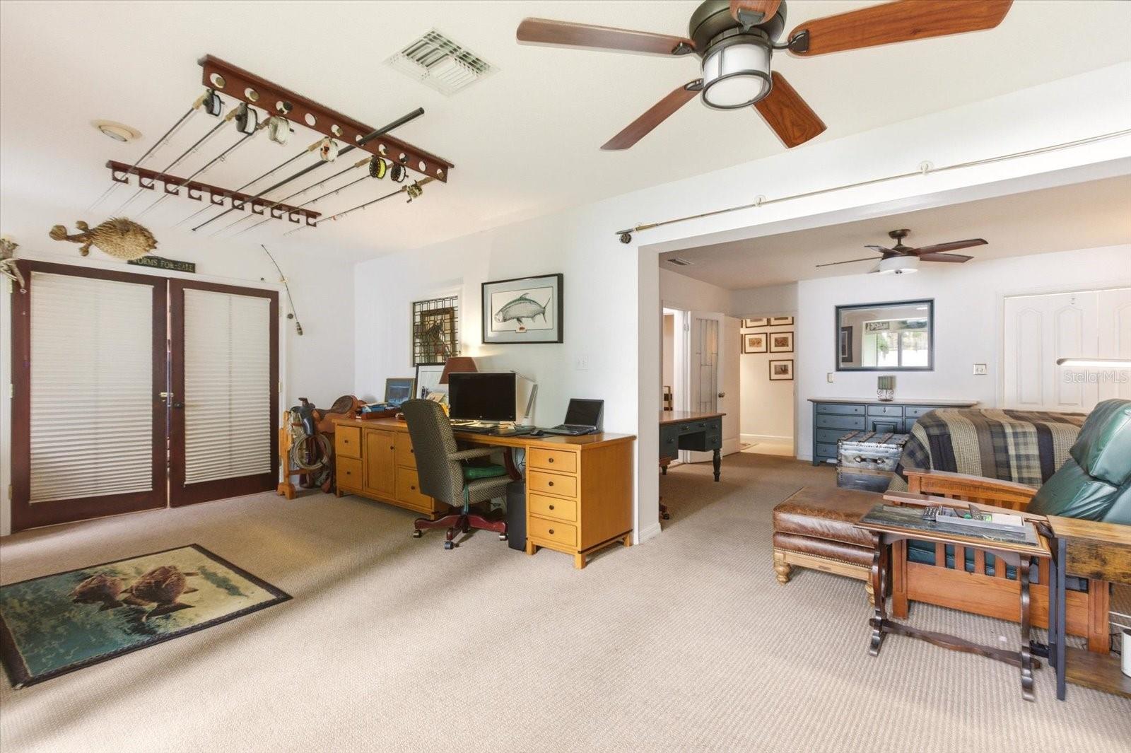 4910 E LAKE DR, WINTER SPRINGS, FL, 32708