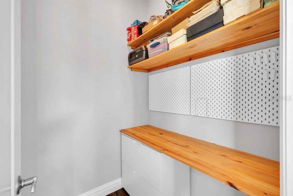 14908 BASSINGER LN, LITHIA, FL, 33547