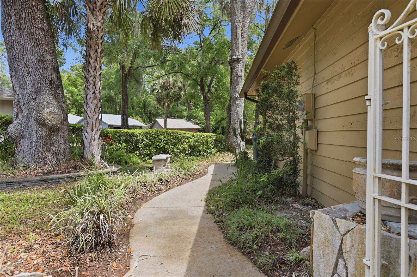 32 RAMBLEWOOD TRL, DELAND, FL, 32724