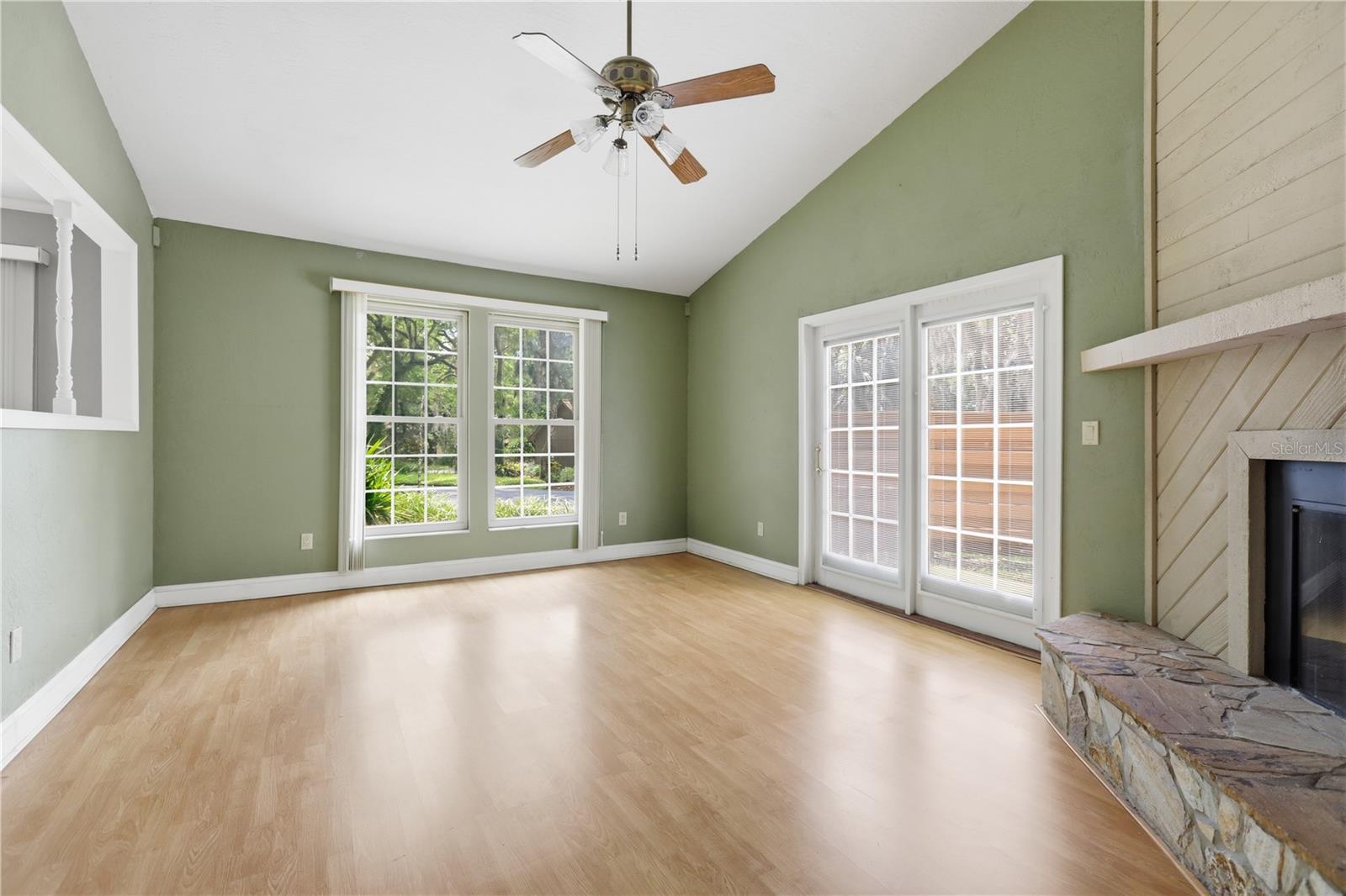 32 RAMBLEWOOD TRL, DELAND, FL, 32724