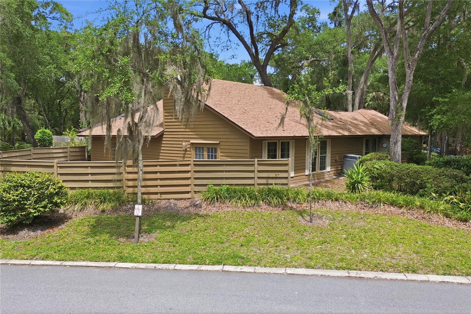 32 RAMBLEWOOD TRL, DELAND, FL, 32724