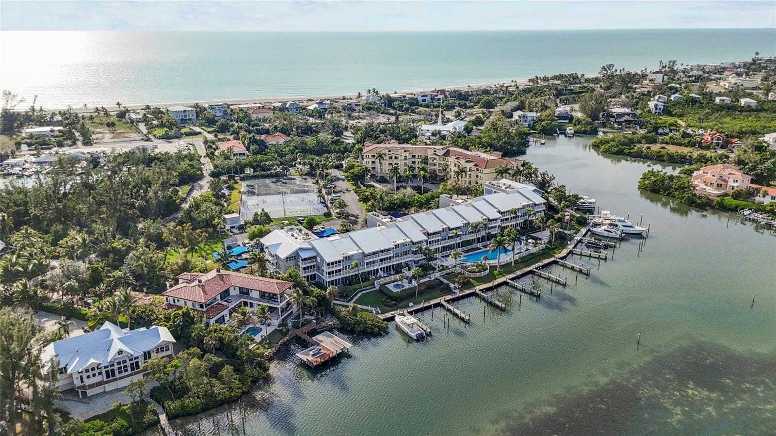615 DREAM ISLAND PL #105, LONGBOAT KEY, FL, 34228