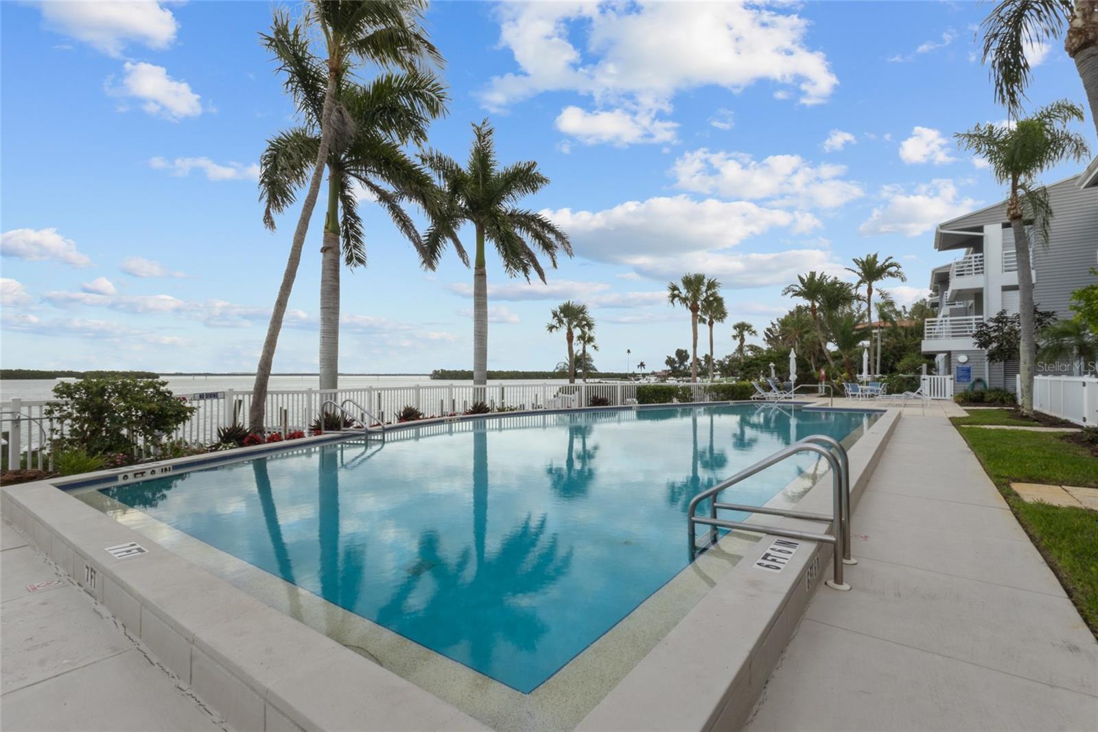 615 DREAM ISLAND PL #105, LONGBOAT KEY, FL, 34228