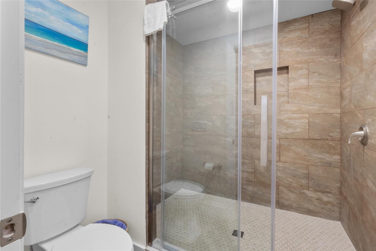 615 DREAM ISLAND PL #105, LONGBOAT KEY, FL, 34228