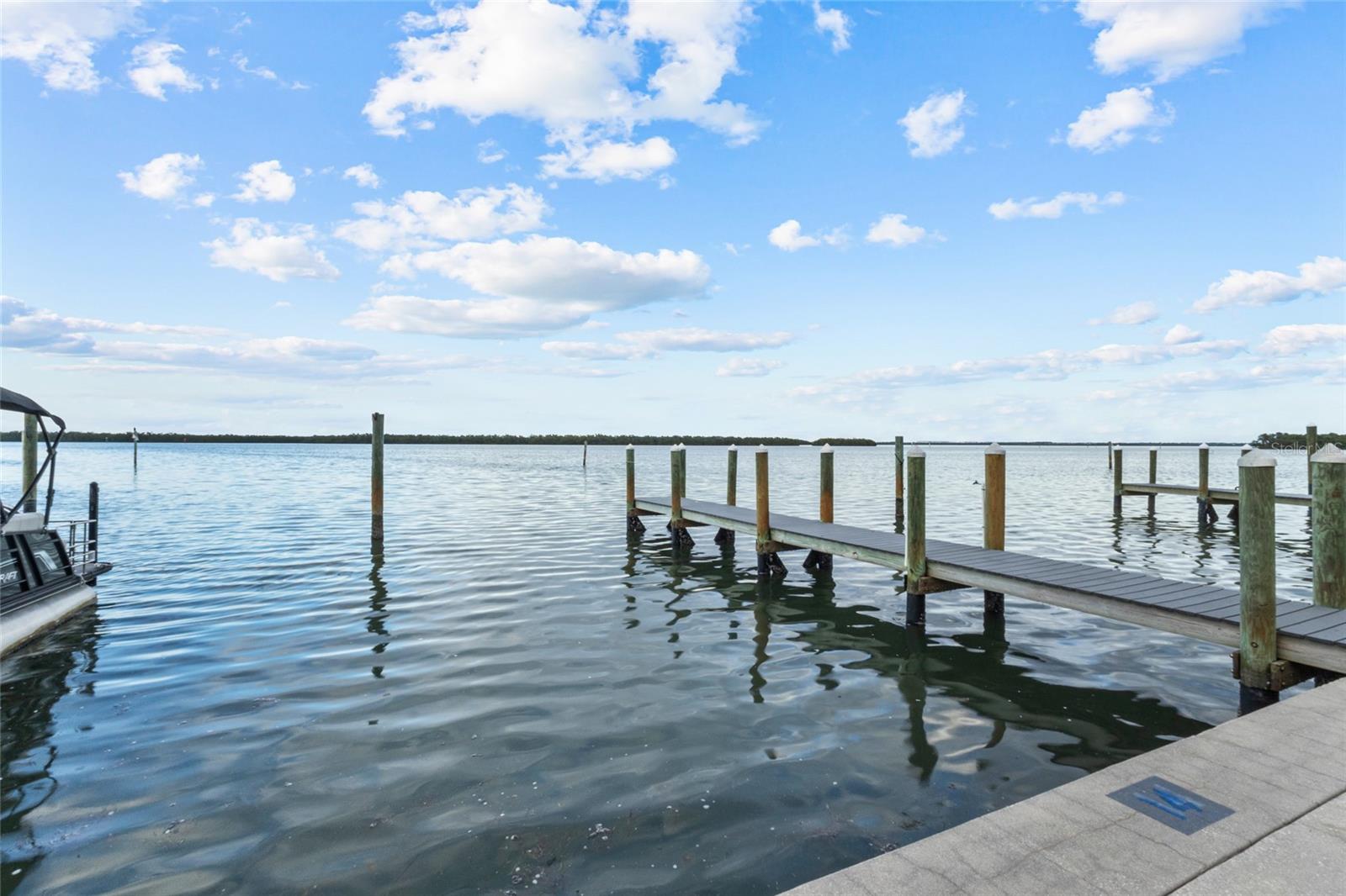 615 DREAM ISLAND PL #105, LONGBOAT KEY, FL, 34228