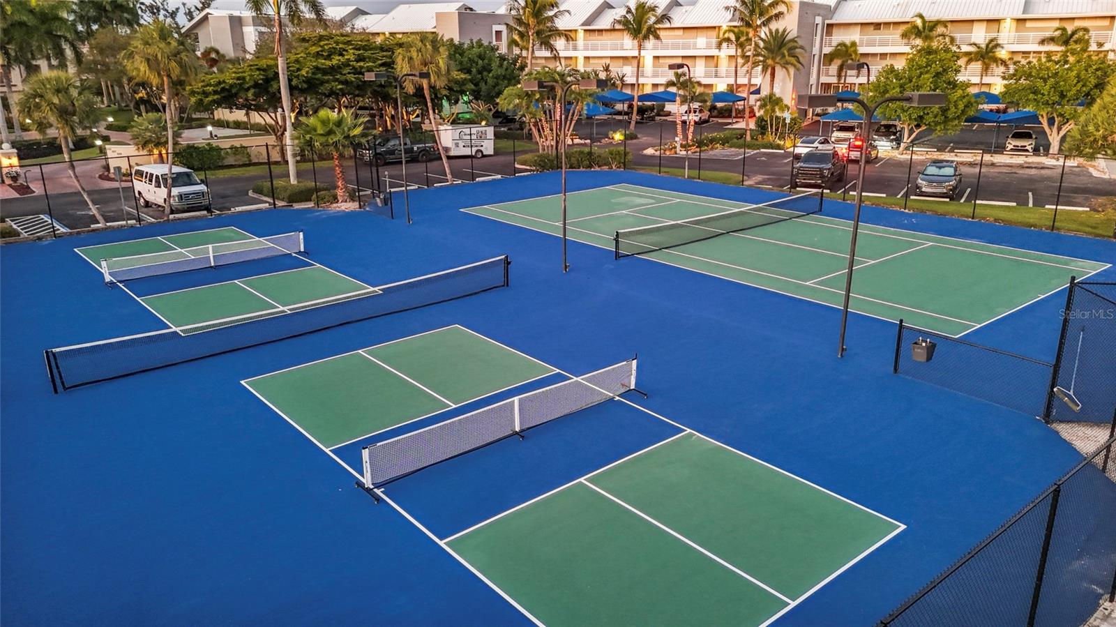 615 DREAM ISLAND PL #105, LONGBOAT KEY, FL, 34228