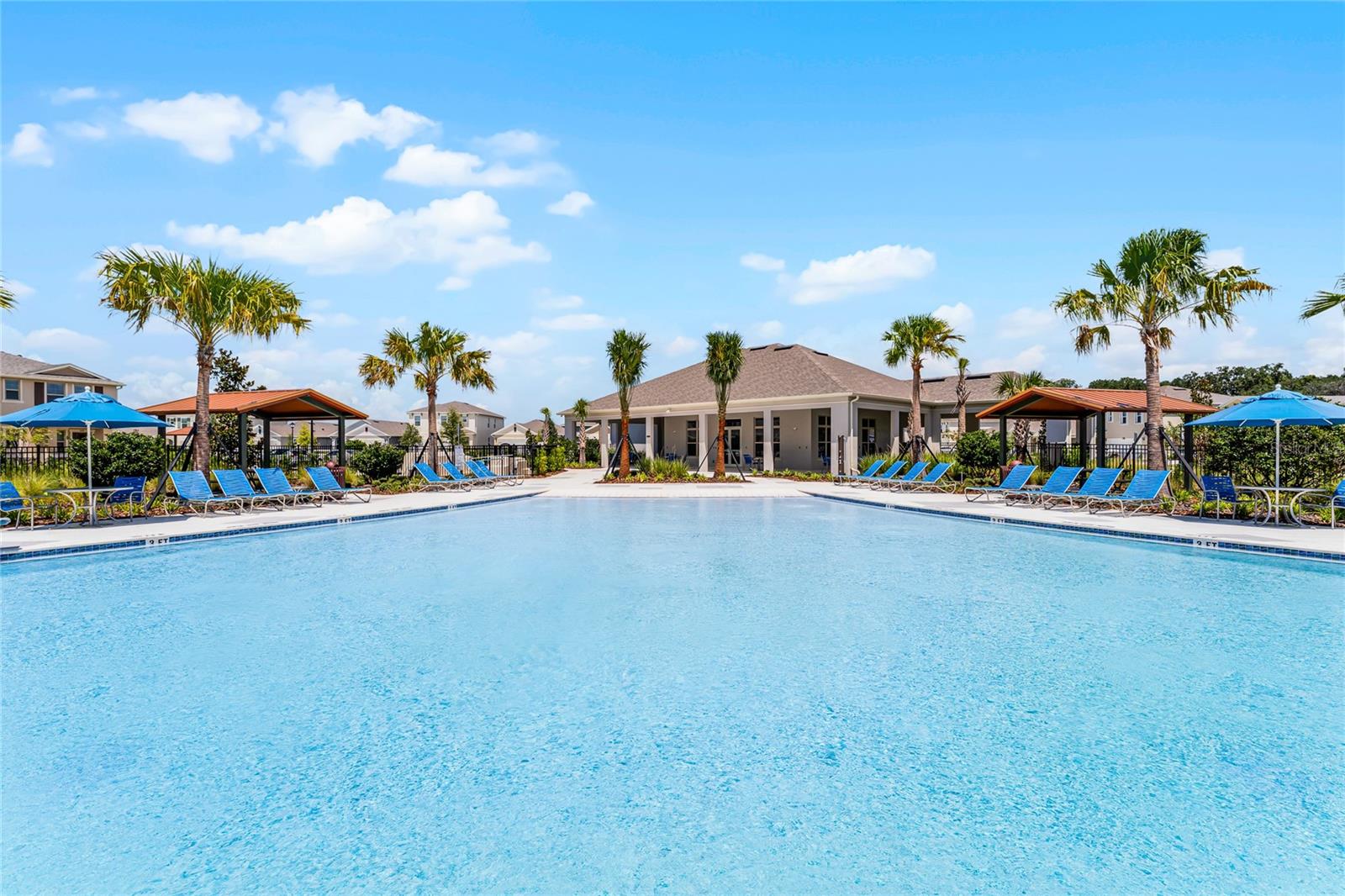 2045 WALNUT CREEK DR, KISSIMMEE, FL, 34744