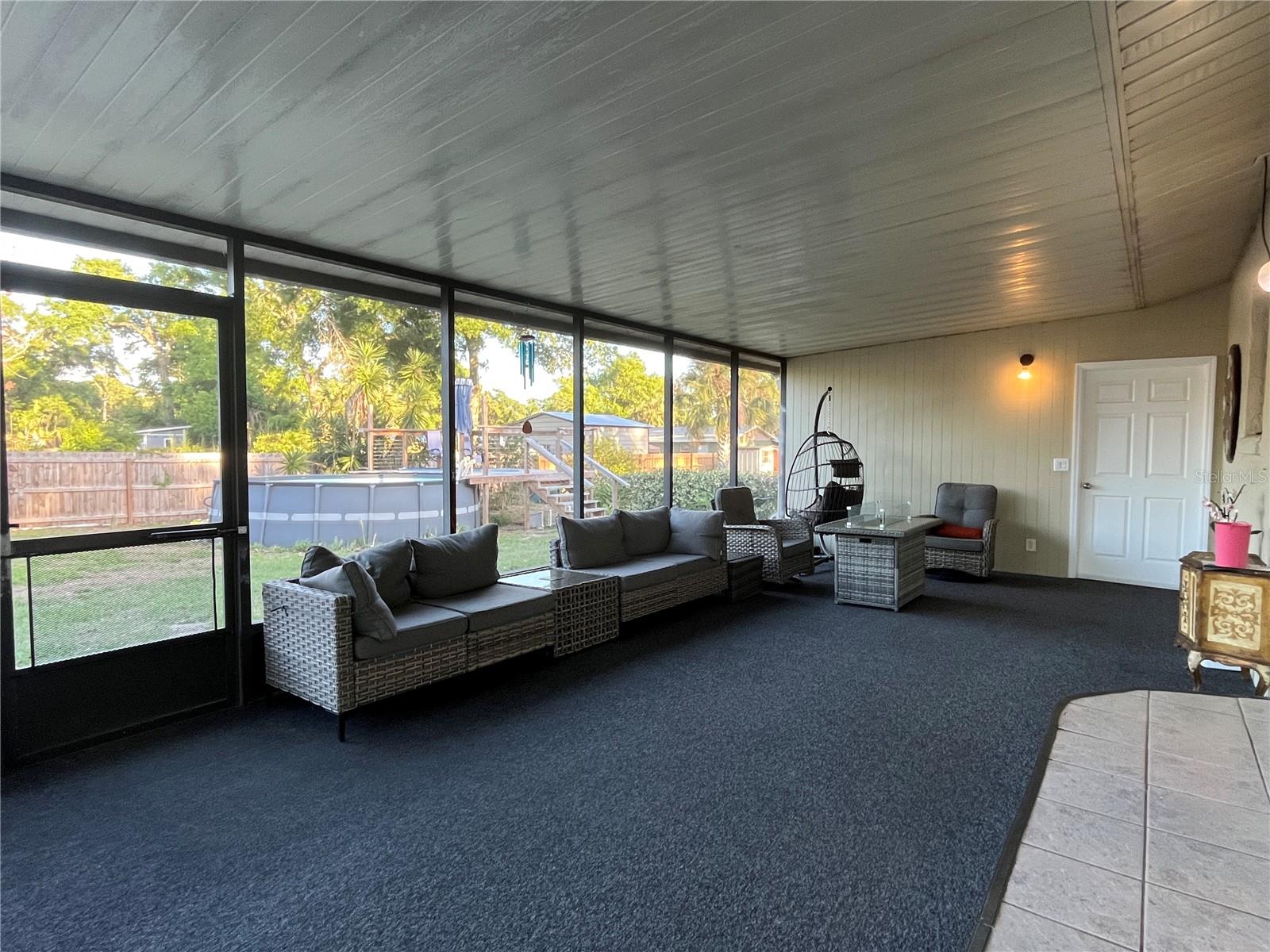 407 POINSETTIA AVE, FRUITLAND PARK, FL, 34731