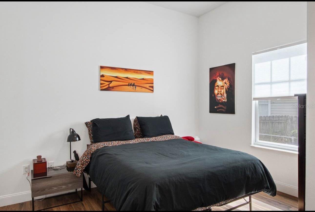 2330 W SAINT LOUIS ST, TAMPA, FL, 33607