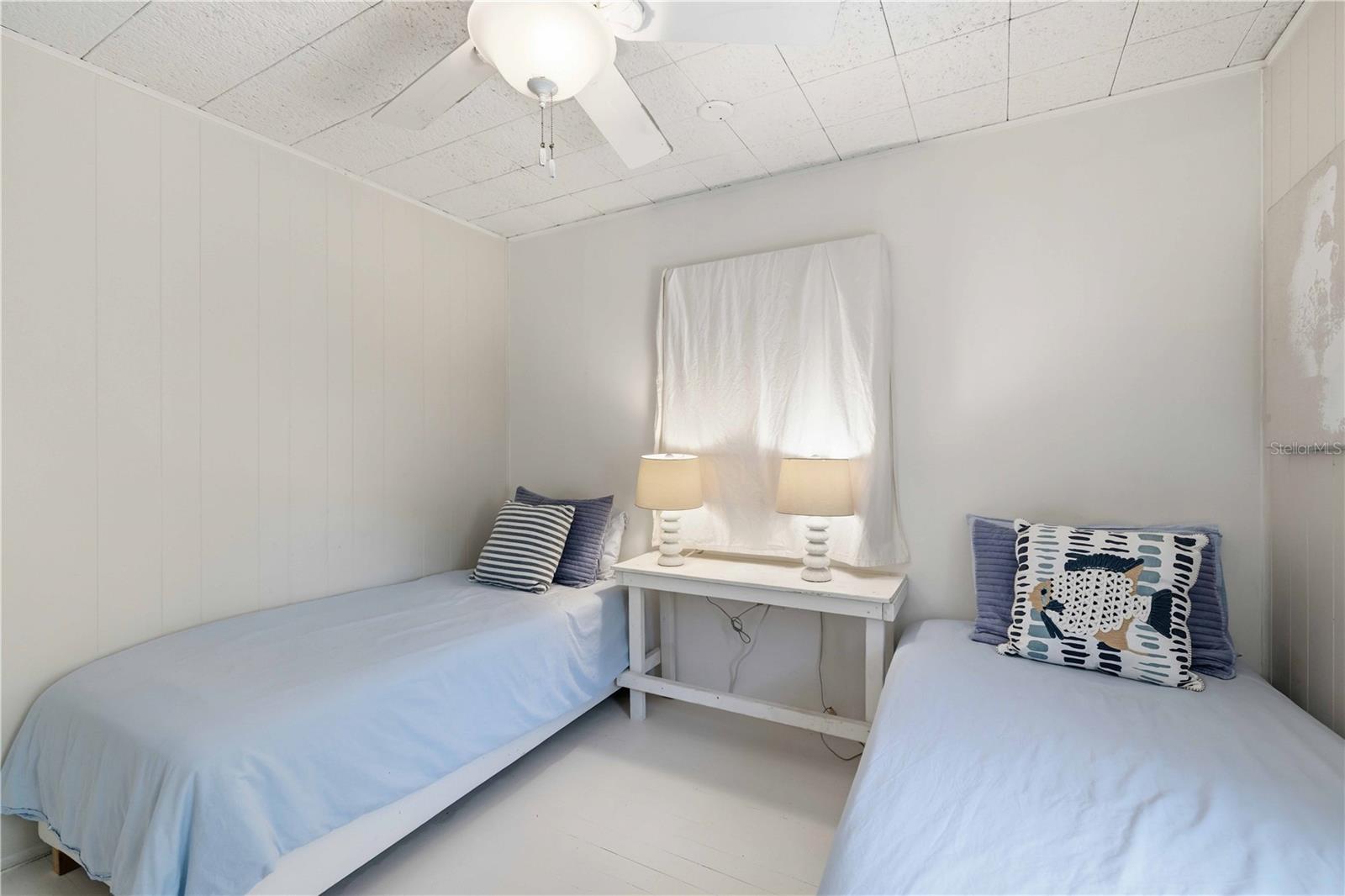 624 BAYSHORE RD, NOKOMIS, FL, 34275