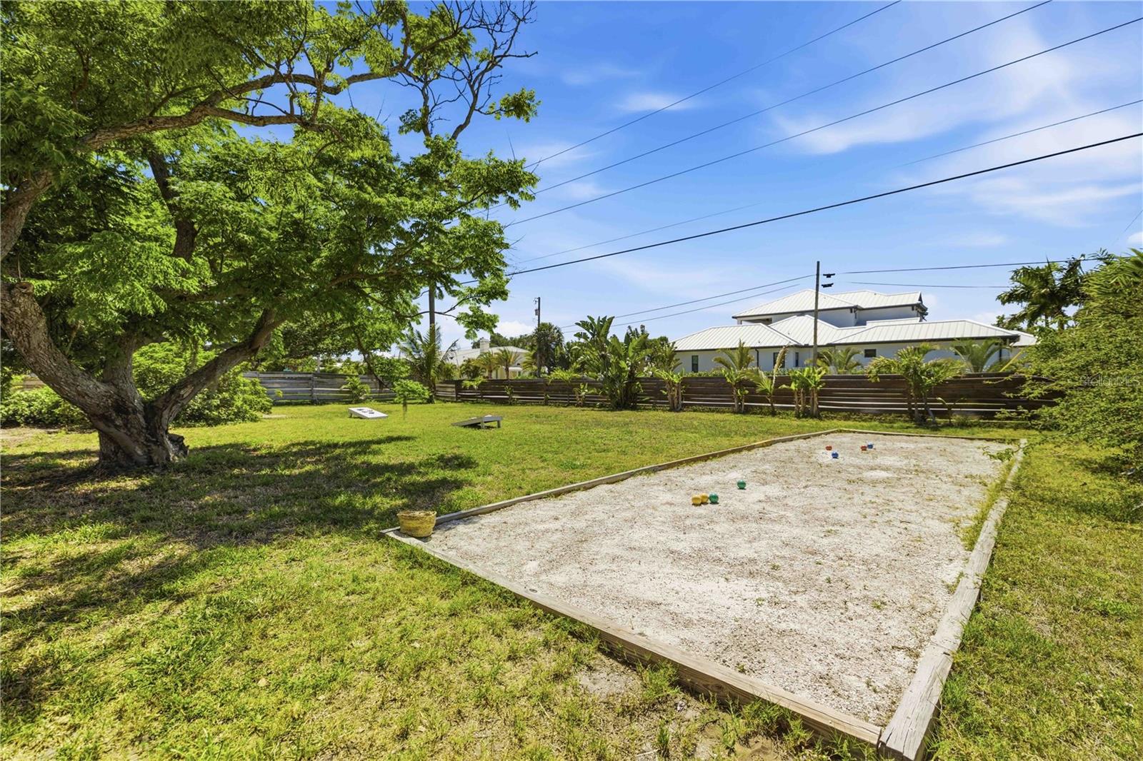 624 BAYSHORE RD, NOKOMIS, FL, 34275