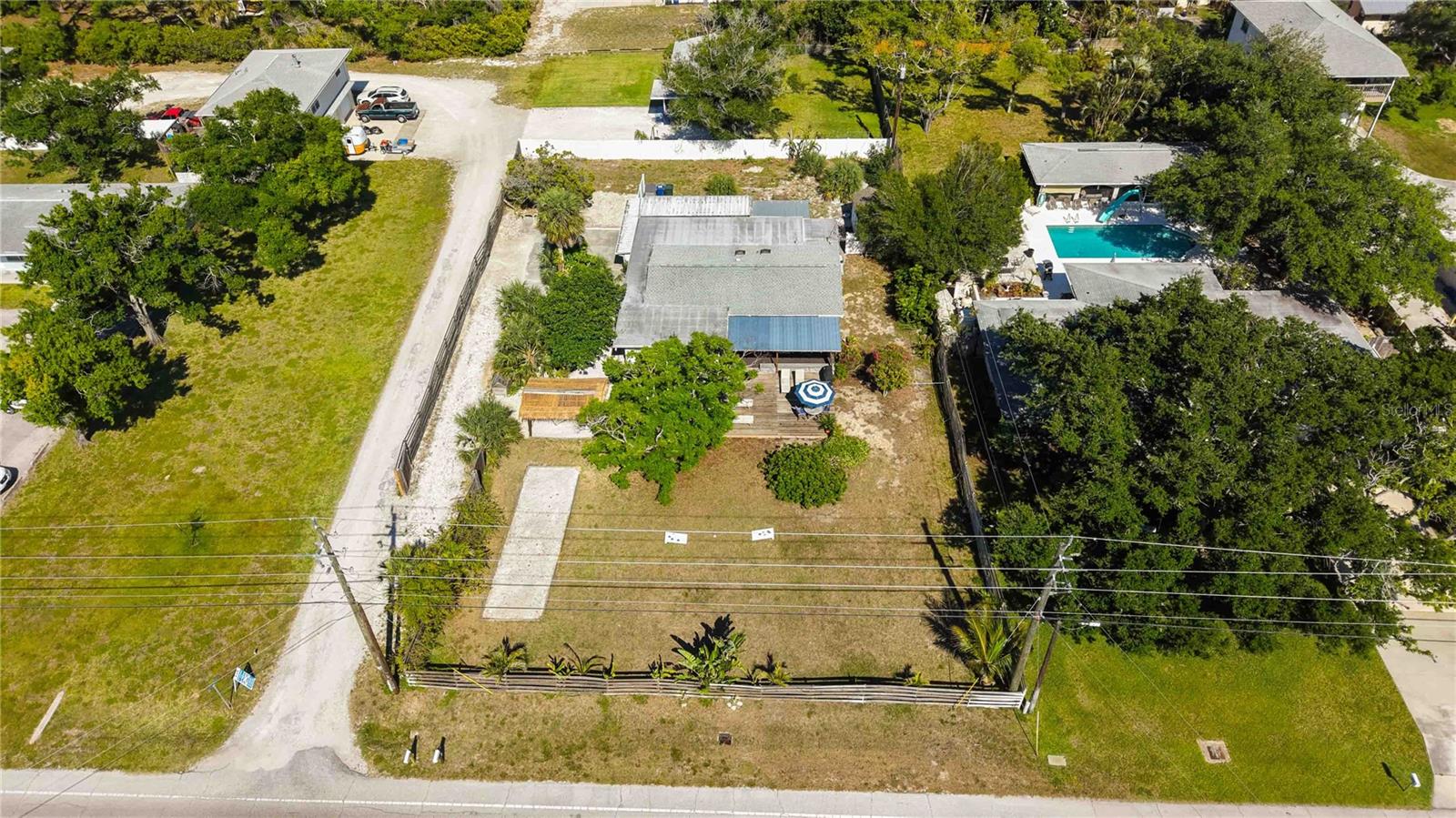 624 BAYSHORE RD, NOKOMIS, FL, 34275
