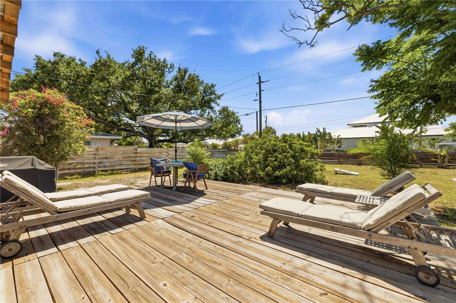 624 BAYSHORE RD, NOKOMIS, FL, 34275