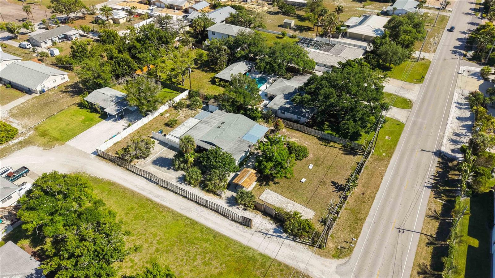 624 BAYSHORE RD, NOKOMIS, FL, 34275