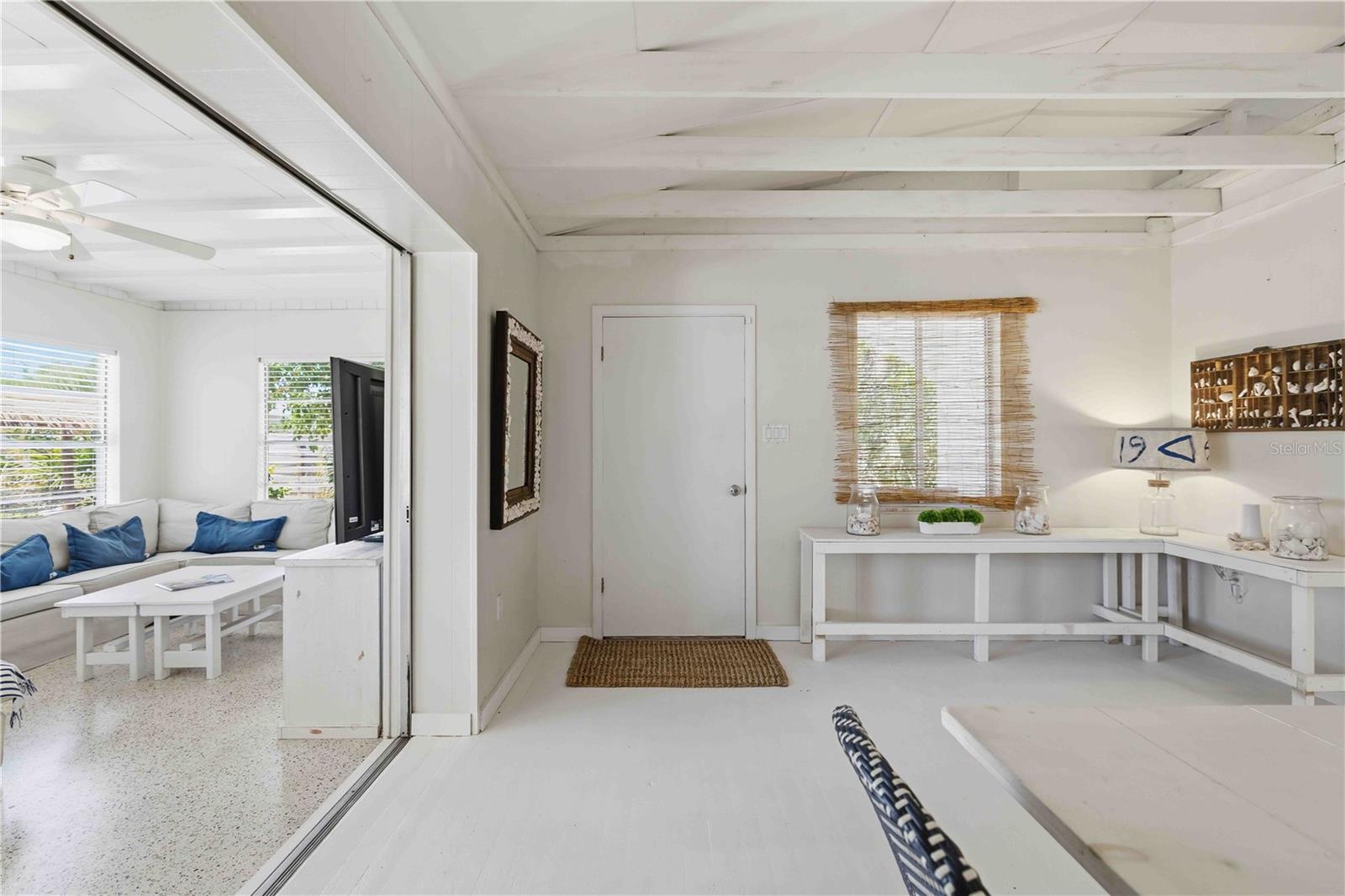 624 BAYSHORE RD, NOKOMIS, FL, 34275