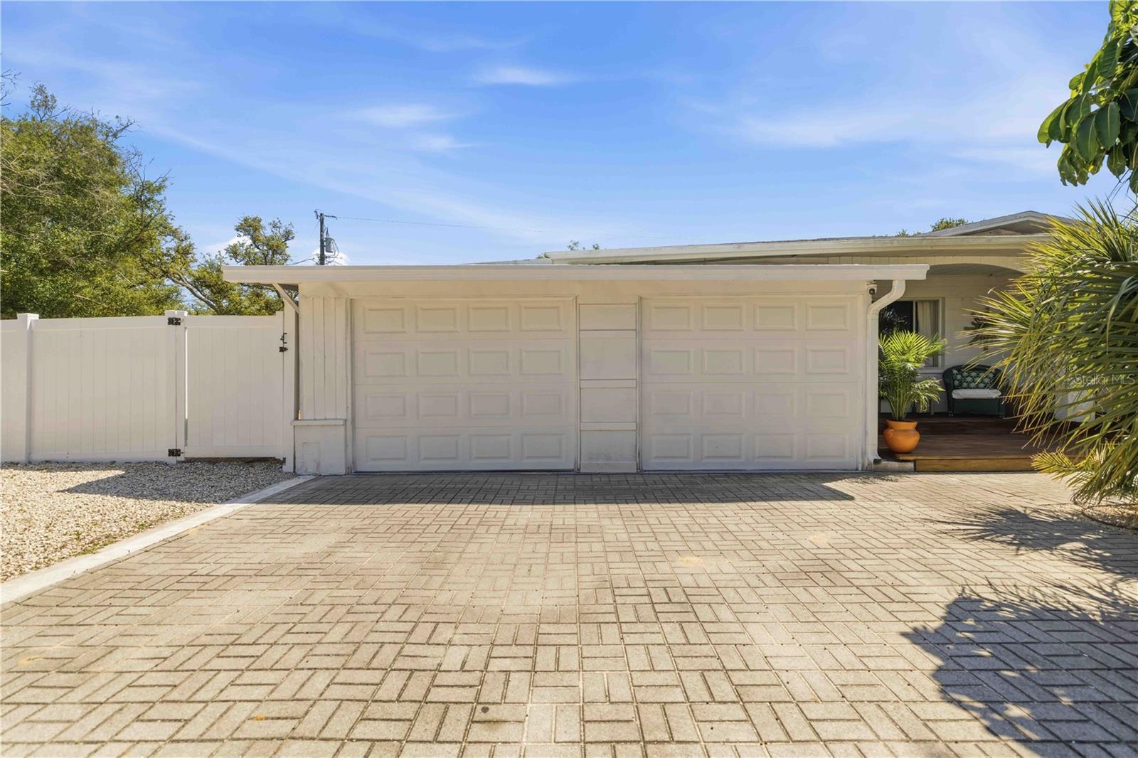 624 BAYSHORE RD, NOKOMIS, FL, 34275